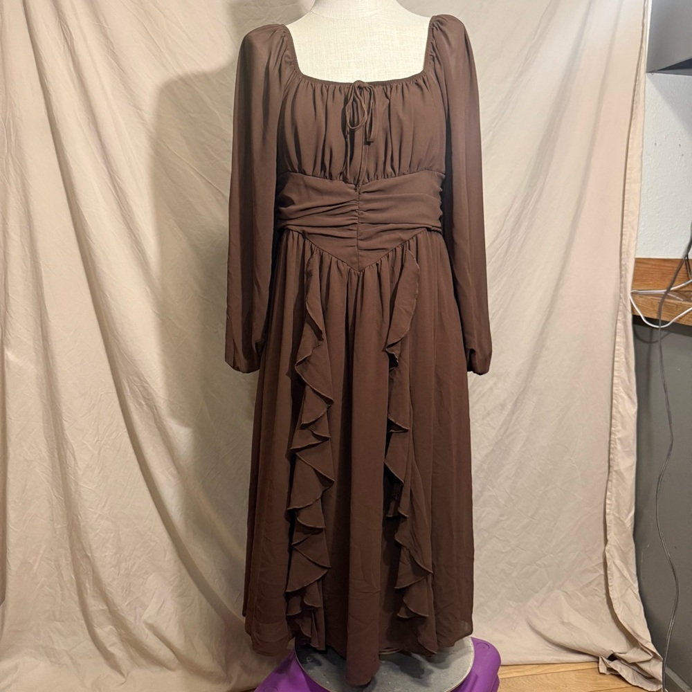 Women's Brown Long Sleeve Renaissance Dress